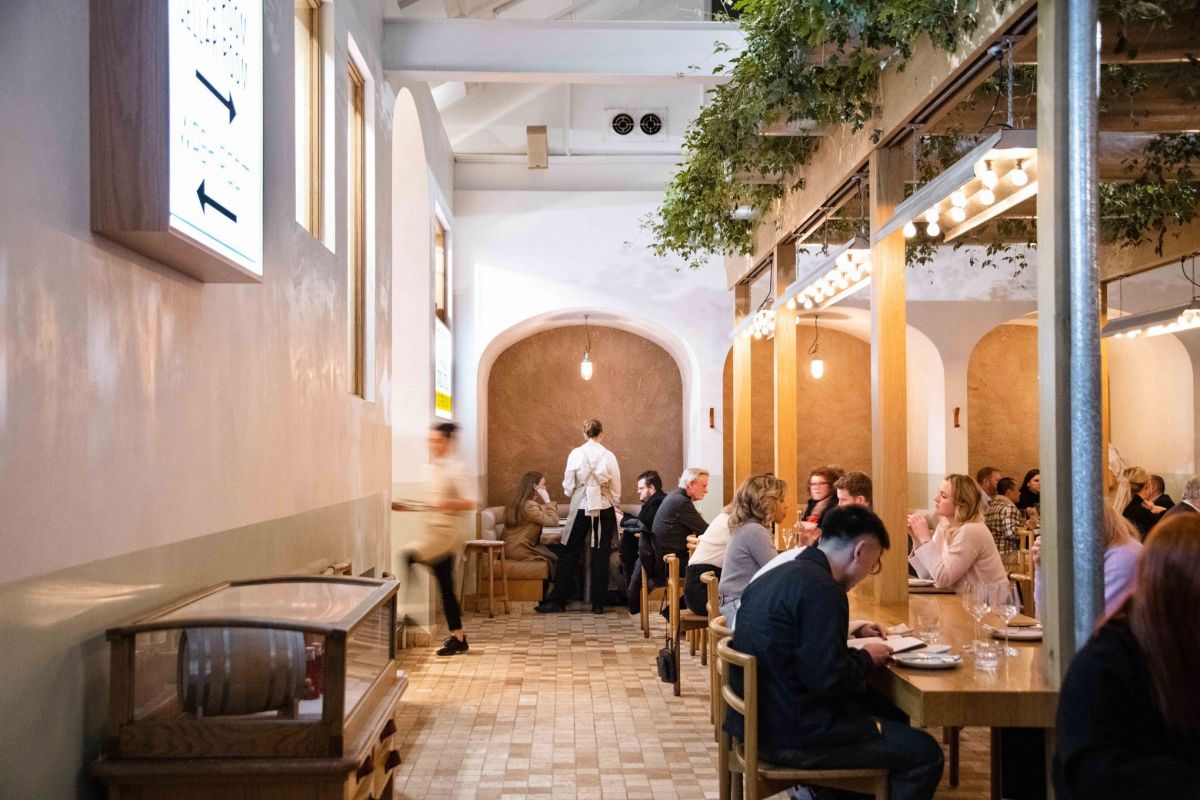 Osteria Oggi restaurant l