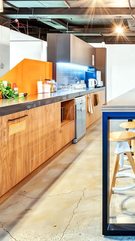 kitchen-Spot-Coworking-34e2-p450