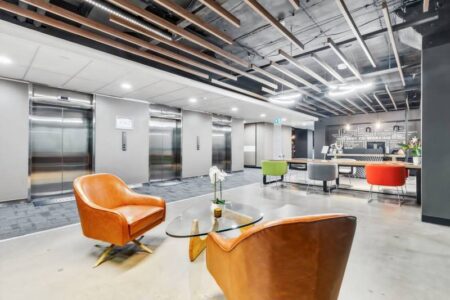 Read more about the article How to Stay Focused in a Shared Office Environment